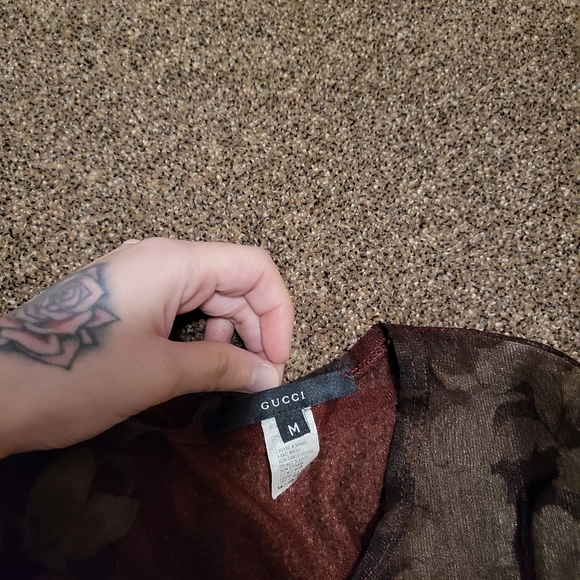 SOLD Gucci mesh top - Picture 4 of 5